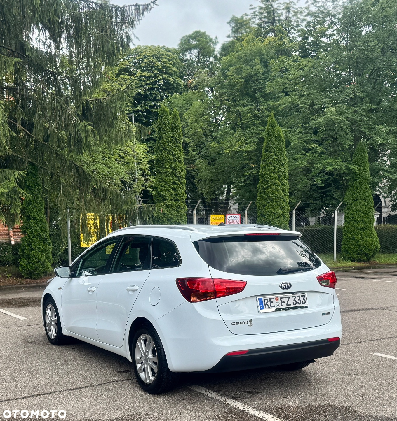Kia Ceed 1.6 CRDi 128 Fifa World Cup Edition - 11