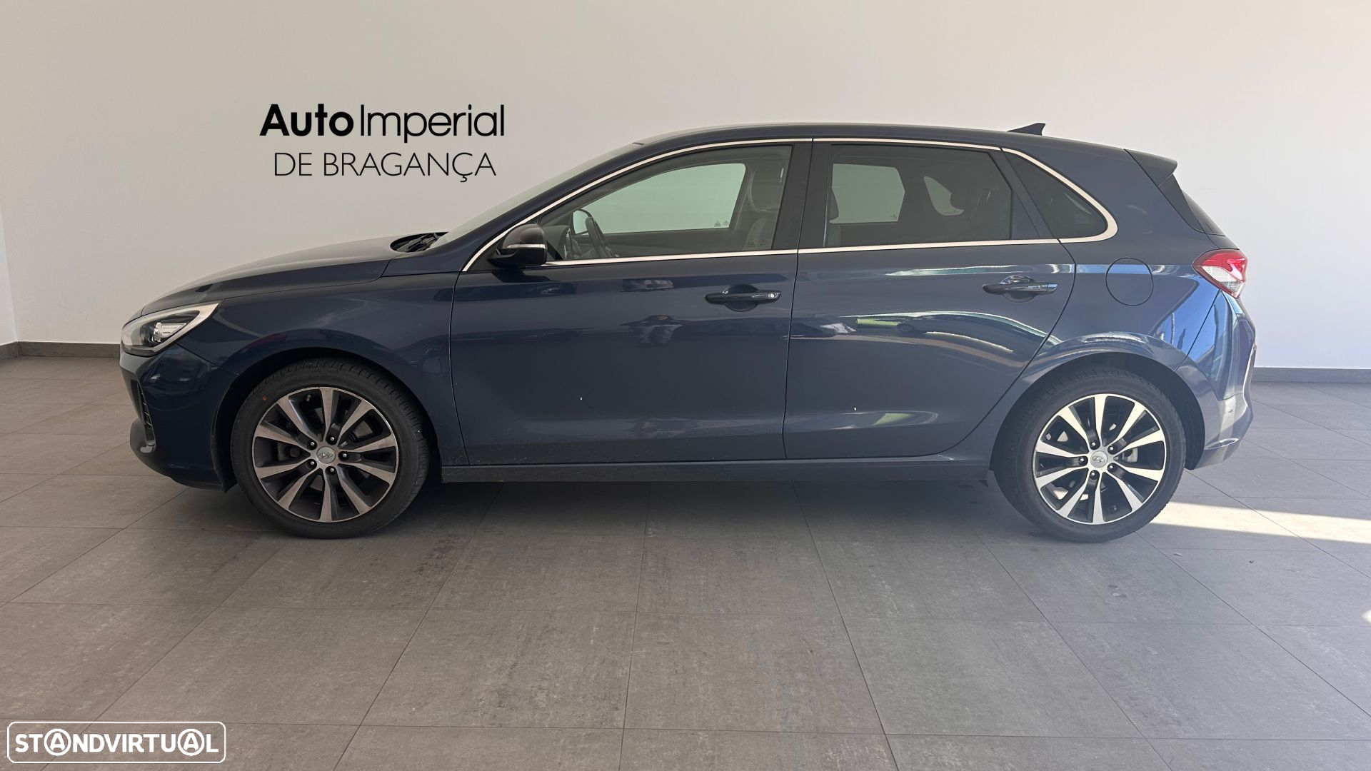 Hyundai i30 1.6 CRDI Launch Edition - 2