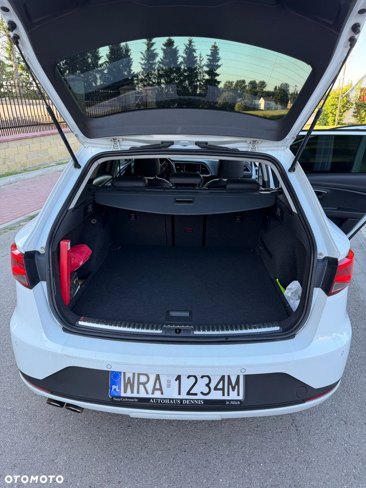 Seat Leon 2.0 TDI DPF Start&Stop DSG FR - 38