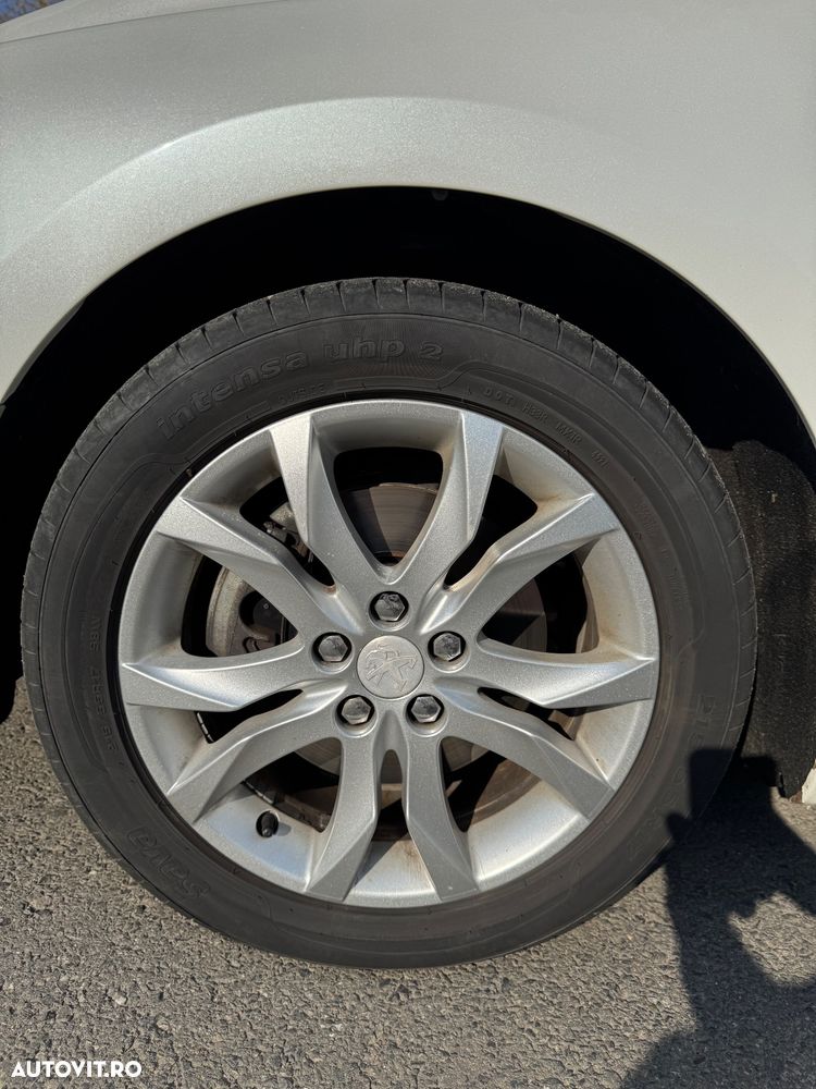 Peugeot 508 1.6 THP Allure - 30