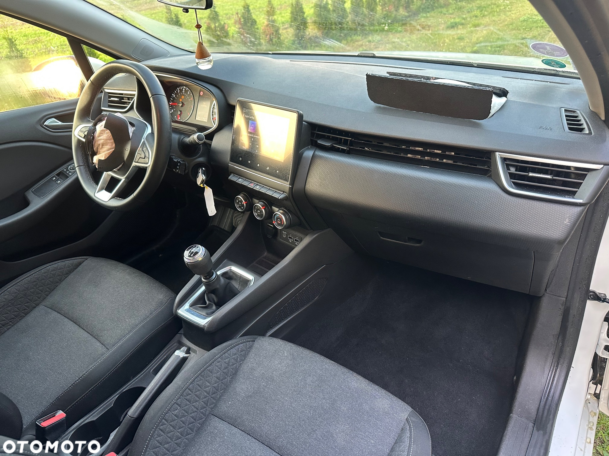 Renault Clio TCe 90 TECHNO - 18