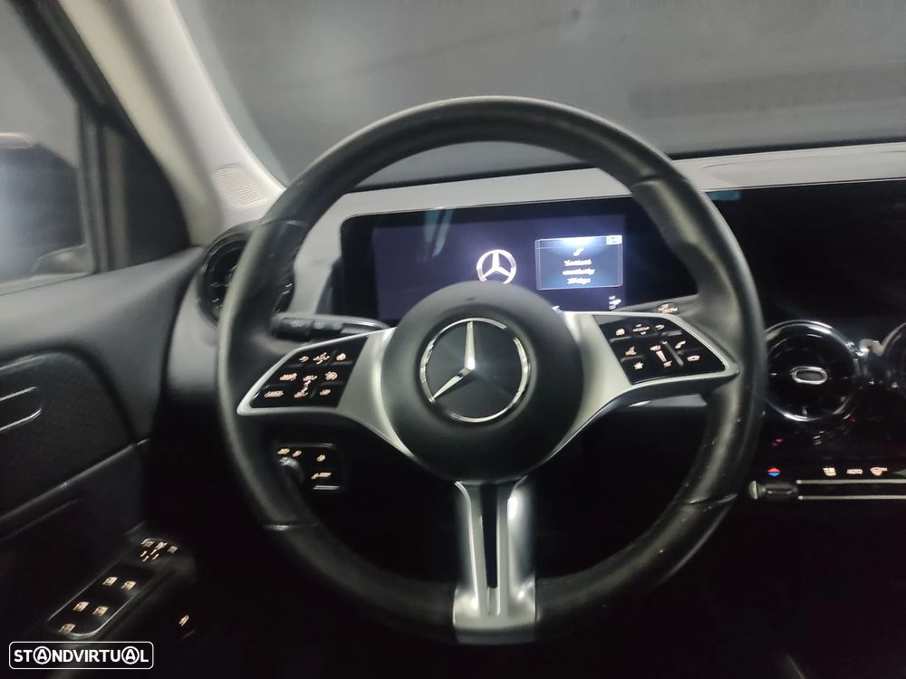 Mercedes-Benz GLB 180 d Progressive - 11