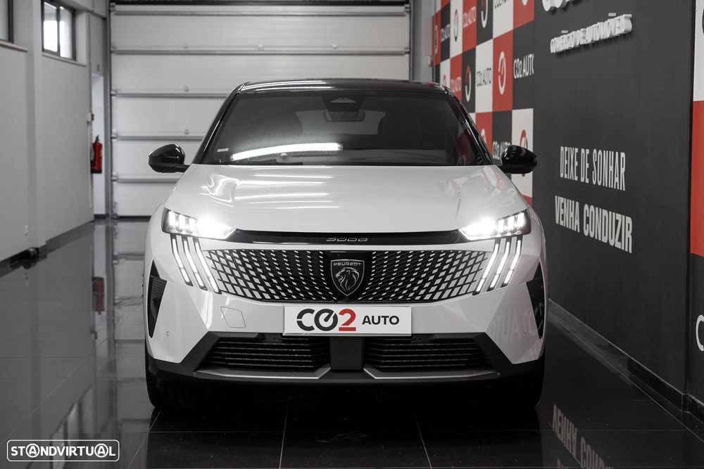Peugeot 3008 1.2 Hybrid GT e-DCS6 - 2
