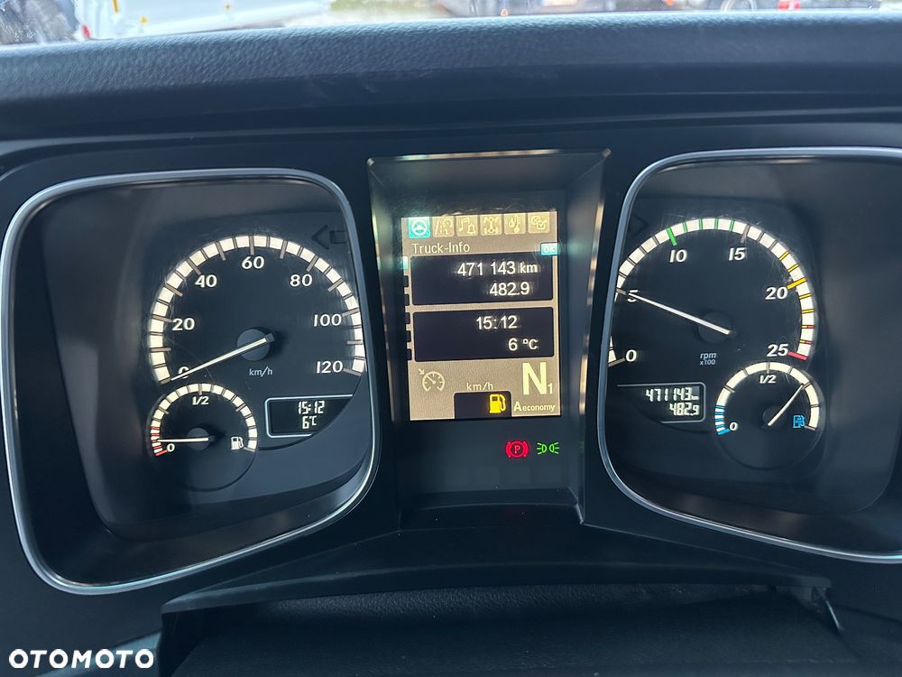 Mercedes-Benz Antos - 18