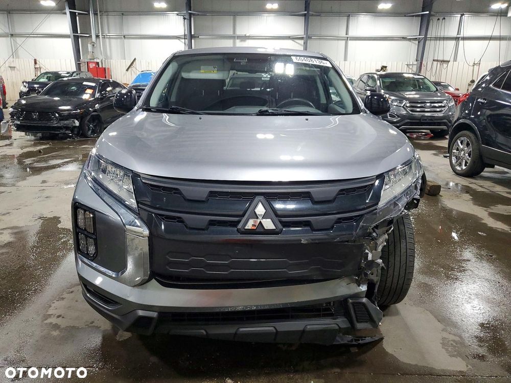 Mitsubishi ASX - 2