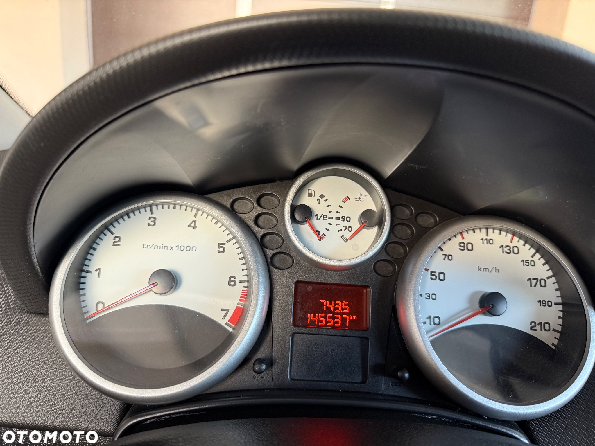 Peugeot 207 1.4 Trendy - 8