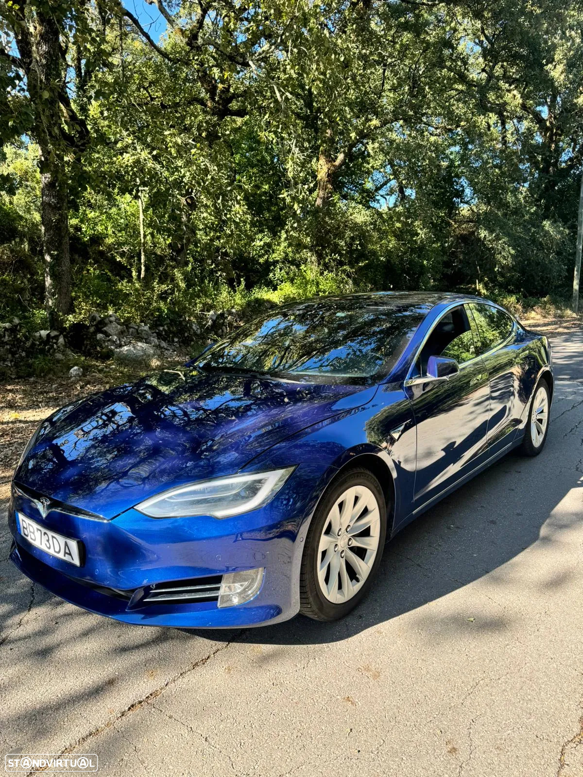 Tesla Model S - 2