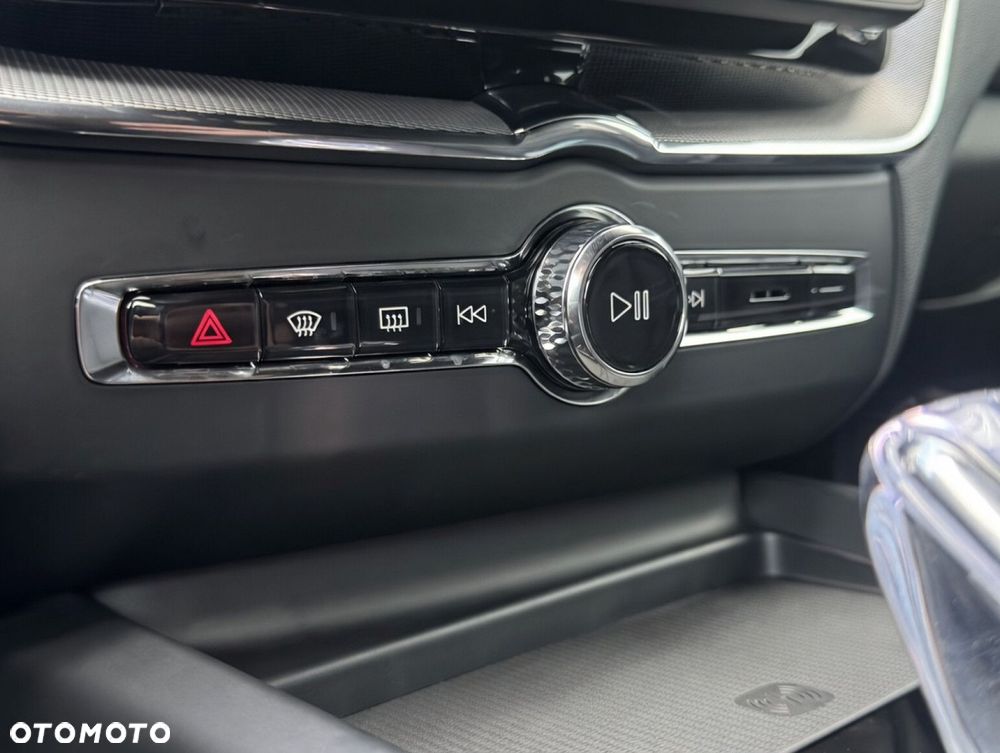 Volvo XC 60 - 18