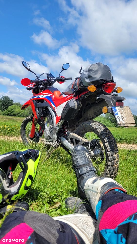 Honda CRF - 8