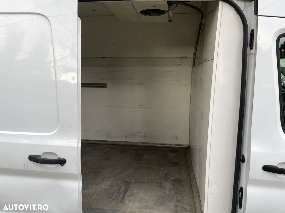 Ford Transit - 11