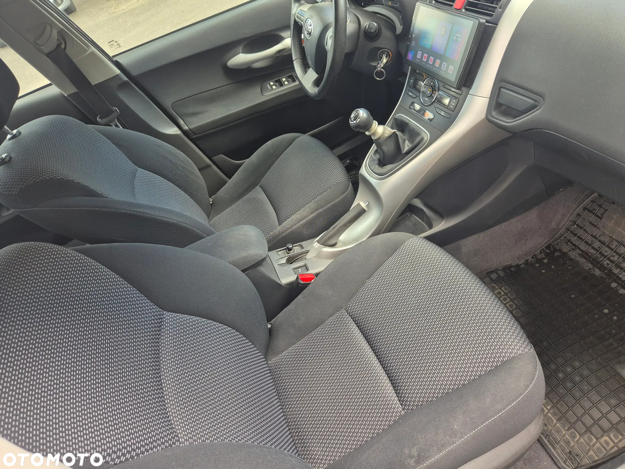 Toyota Auris 1.33 VVT-i Terra Start - 12