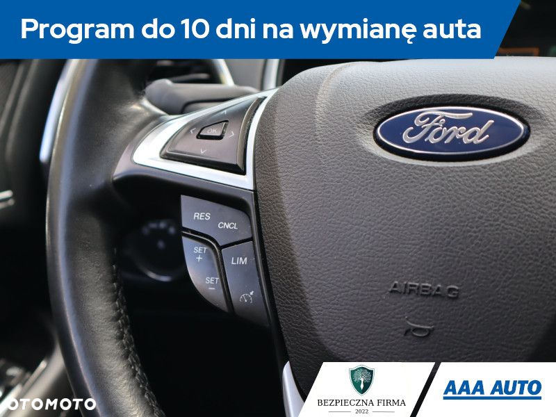 Ford S-Max - 19