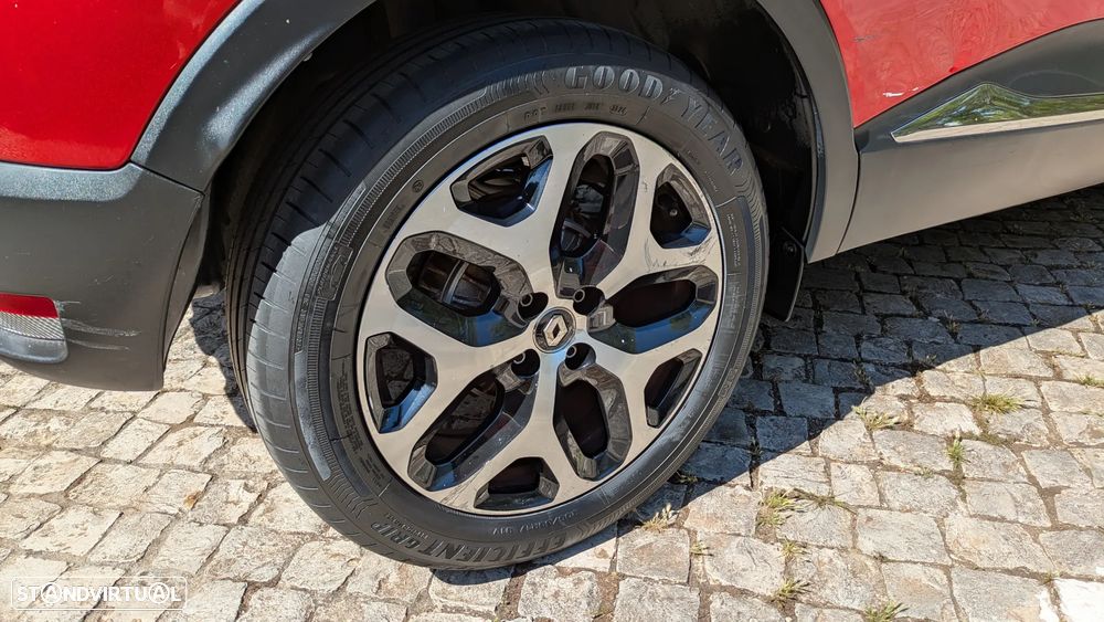 Renault Captur 0.9 TCE Exclusive - 11