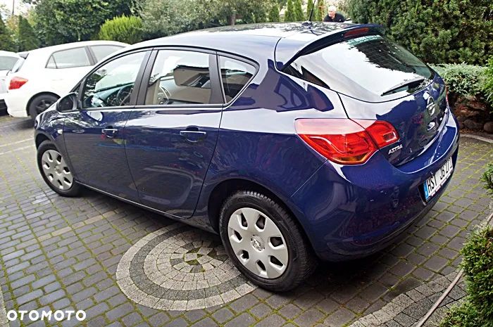 Opel Astra 1.4 Active - 11
