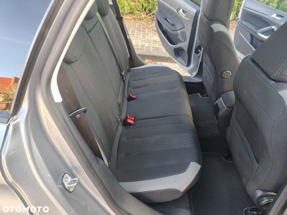 Peugeot 308 PureTech 130 Stop & Start Style - 17