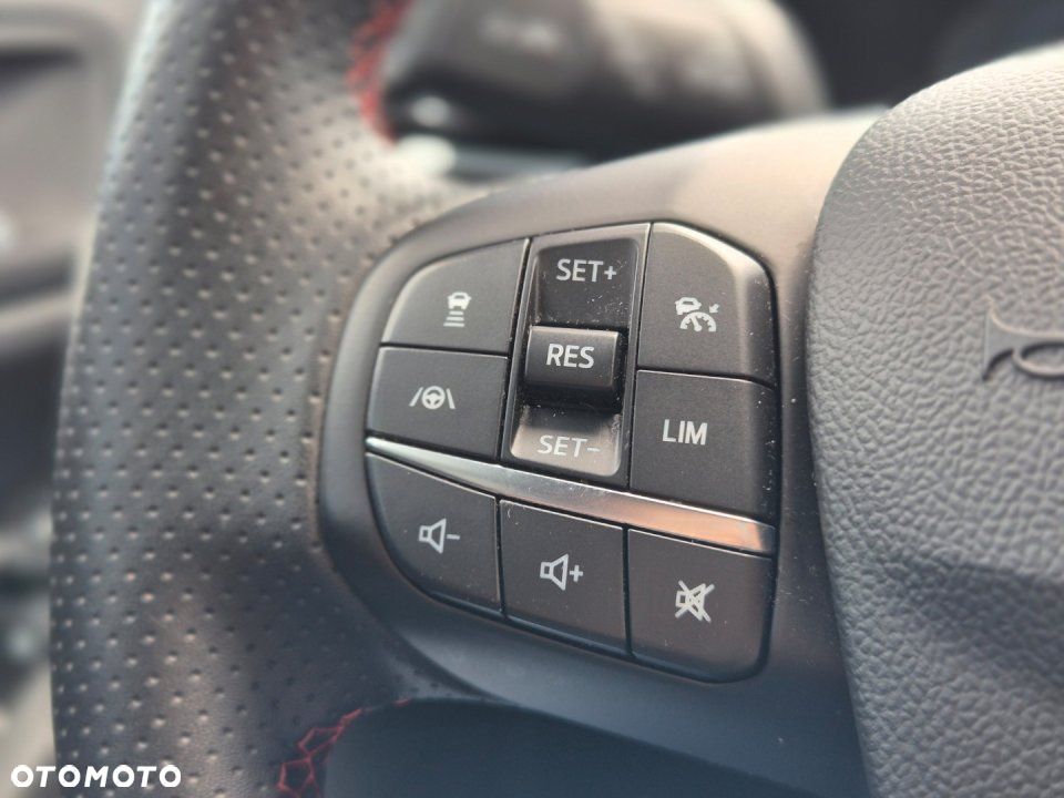 Ford Focus - 17