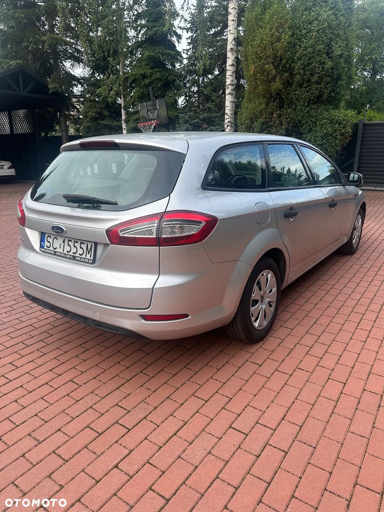 Ford Mondeo 1.6 Ambiente - 4