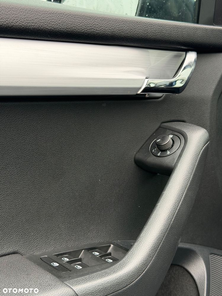 Skoda Octavia 2.0 TDI (Green tec) DSG Style - 11