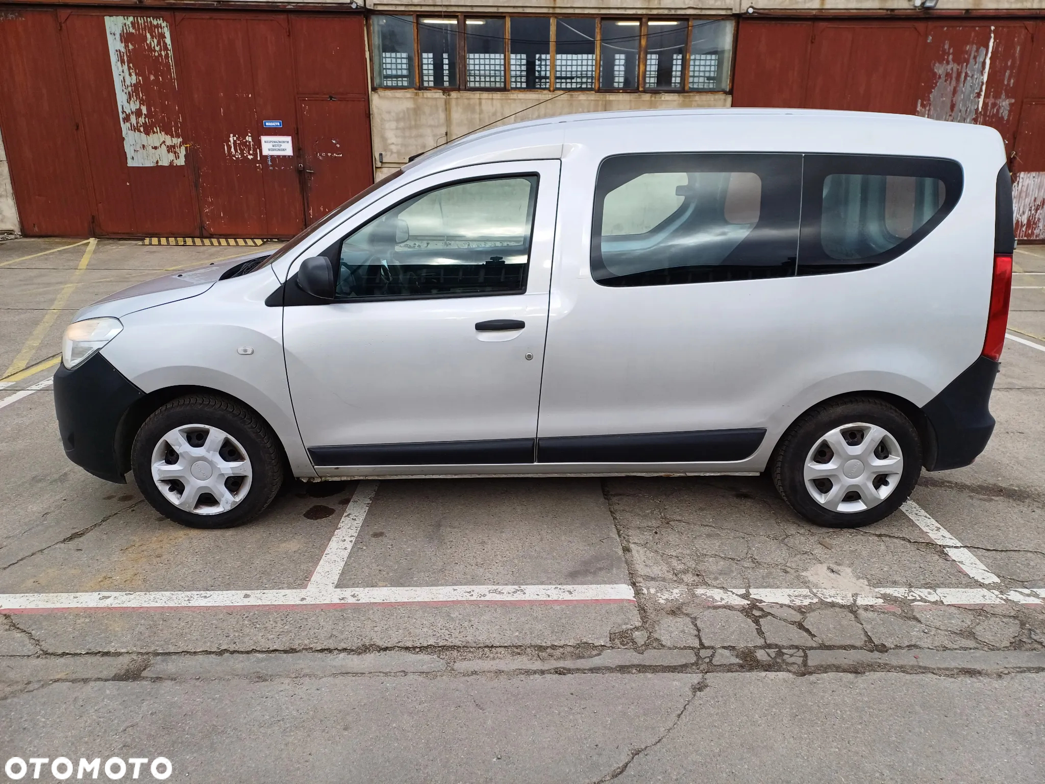 Dacia Dokker 1.6 Ambiance - 3