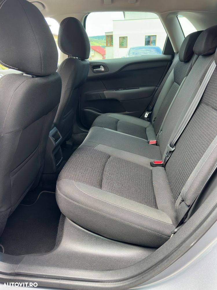 Citroën C4 PureTech 130 Stop & Start EAT6 Shine - 17