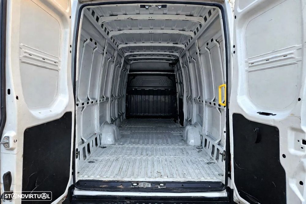 Iveco Daily - 16