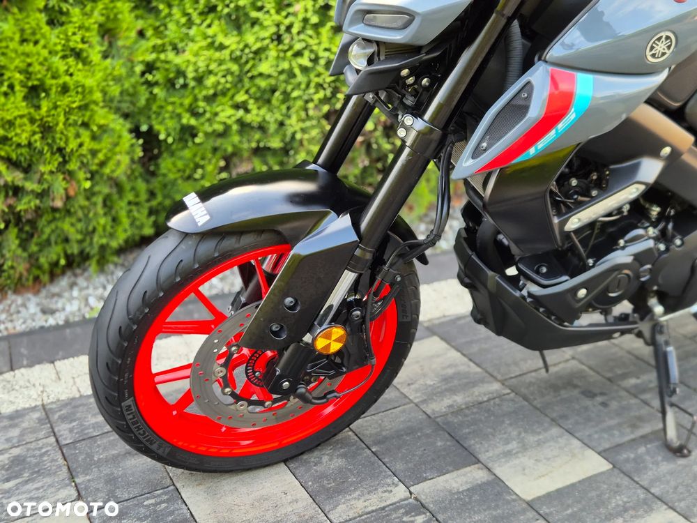 Yamaha MT - 20