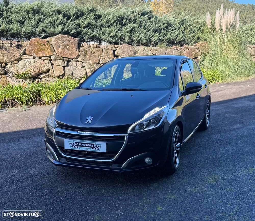 Peugeot 208 1.6 BlueHDi Style - 1