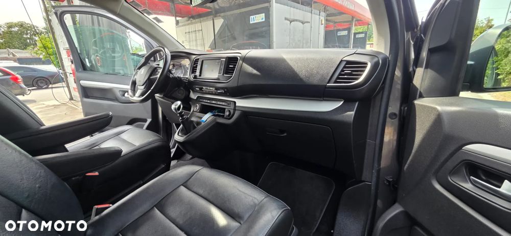 Peugeot Traveller 2.0 BlueHDi Standard Business Vip - 34