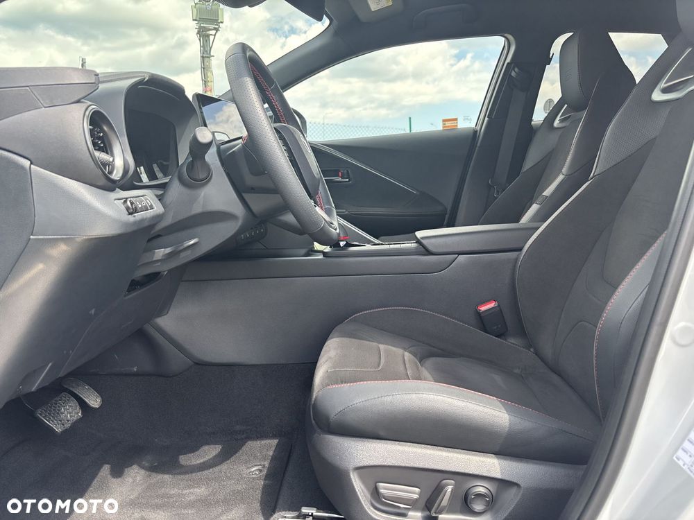 Toyota C-HR - 7