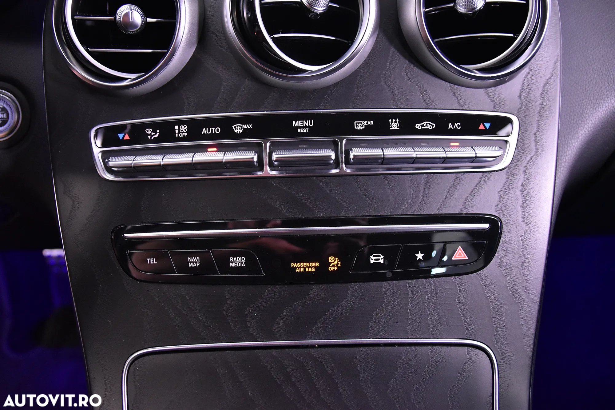 Mercedes-Benz GLC 300 d 4MATIC - 18