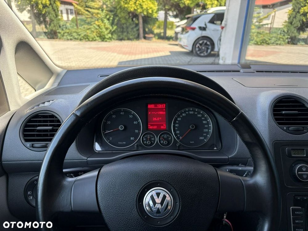Volkswagen Caddy - 17
