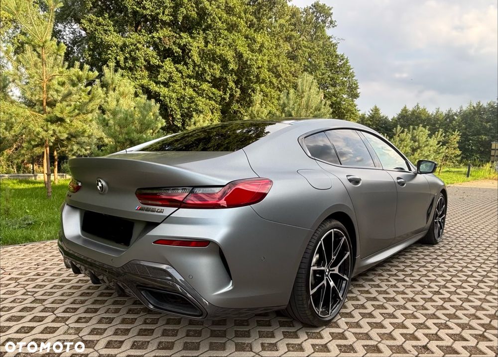 BMW Seria 8 - 7