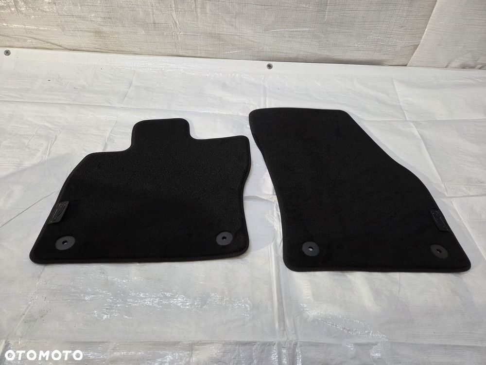 dywaniki dywaniki Ford Tourneo Connect tył AMN3CJ-K130B18-BA NOWE ORYGINAŁ - 1