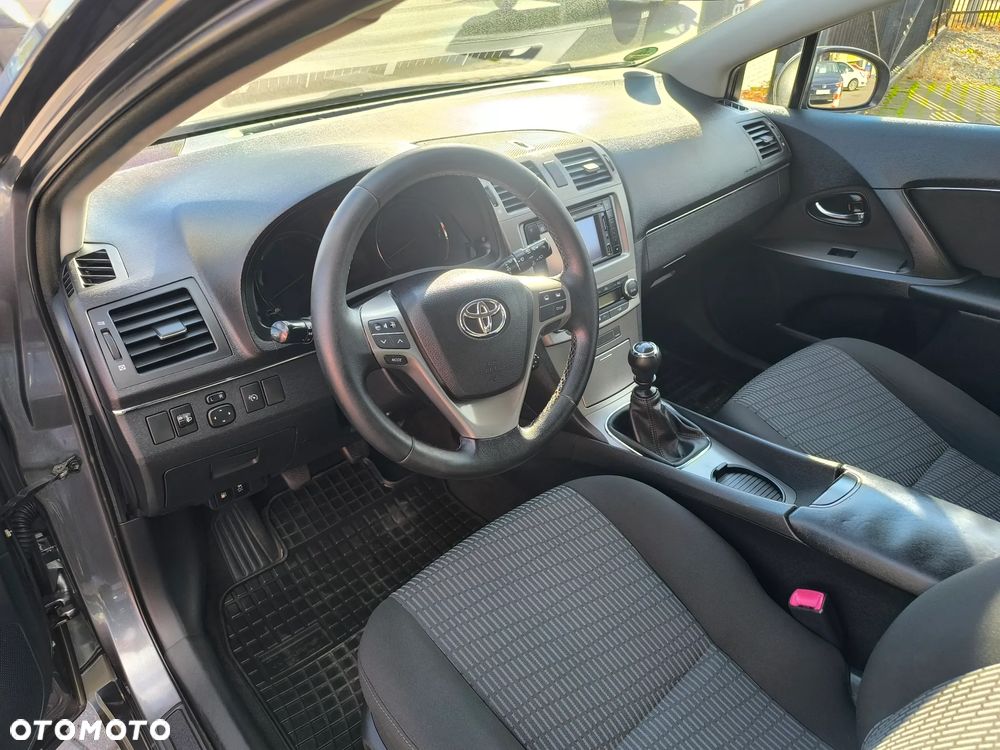 Toyota Avensis 1.8 Life - 7