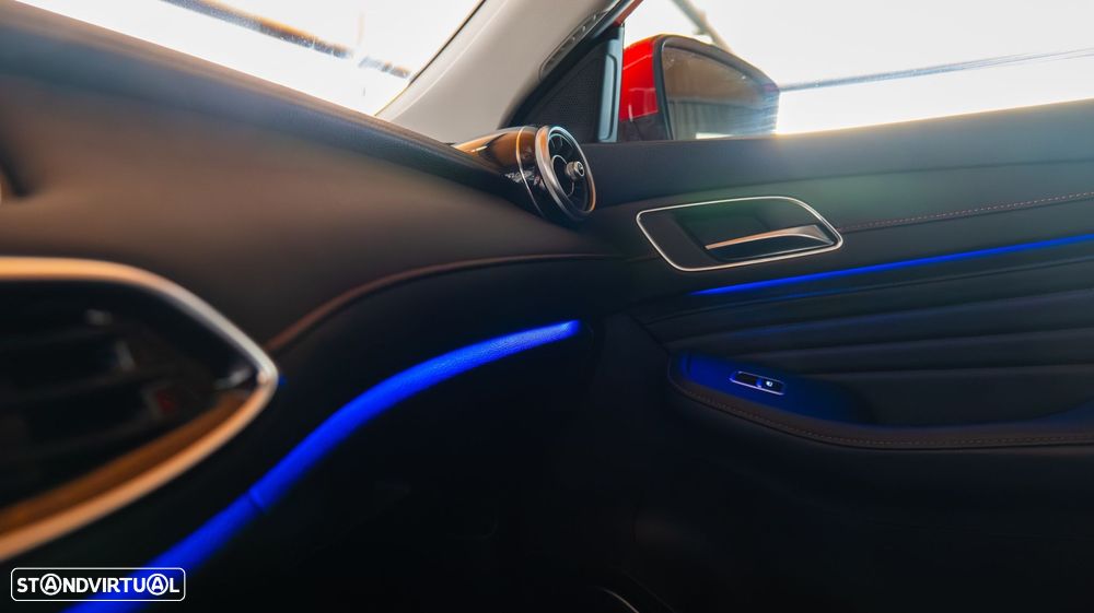 MG EHS 1.5 T-GDI Plug-in Hybrid Luxury - 22