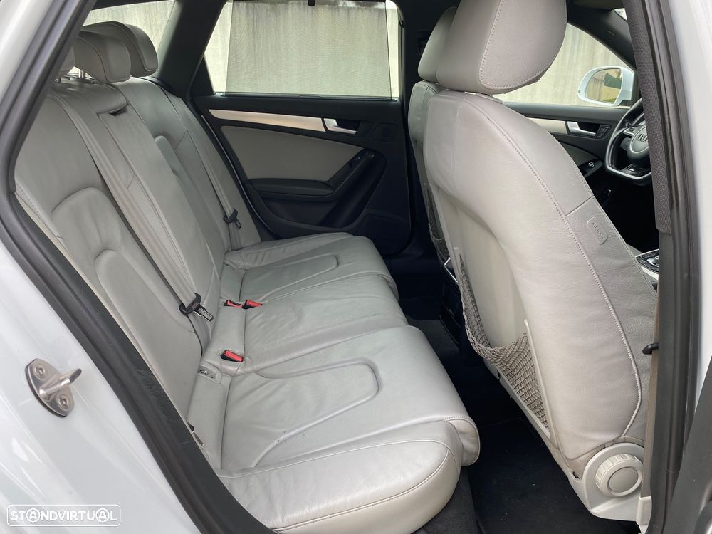 Audi A4 Allroad 2.0 TDI quattro S tronic - 9