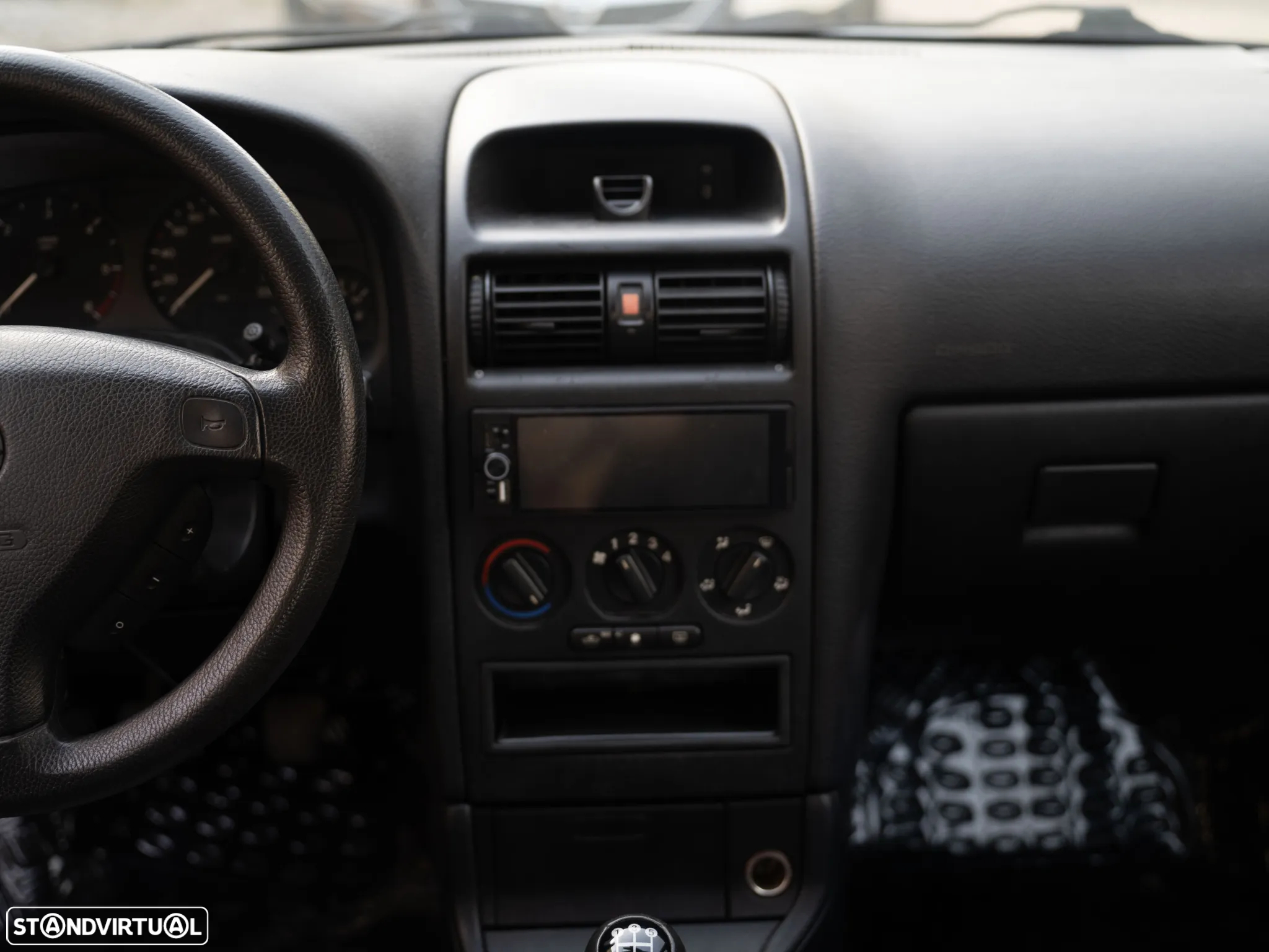 Opel Astra 2.0 DTi Club - 19