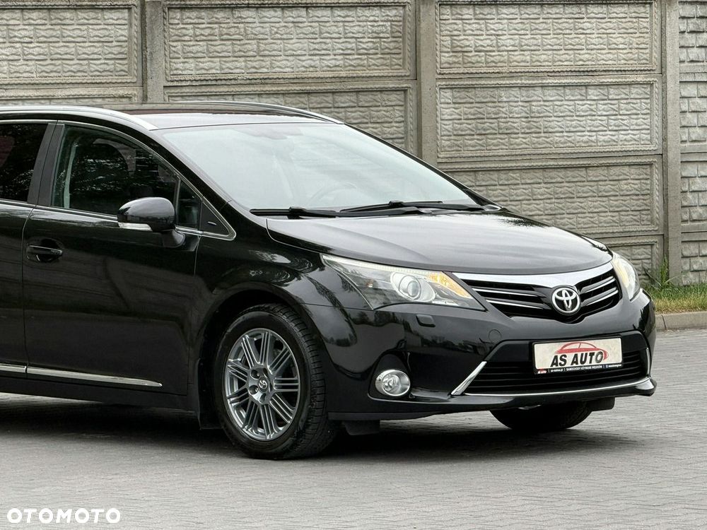 Toyota Avensis 1.8 Executive - 29