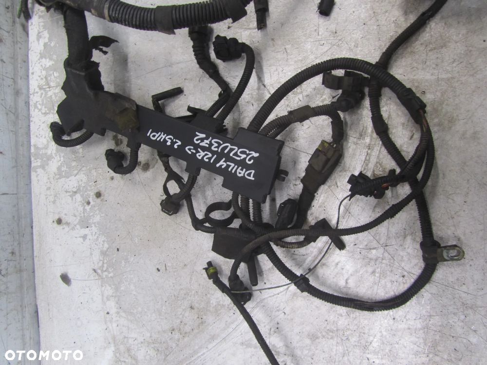 Iveco Daily 12r->2.3 HPI wiązka silnika - 2