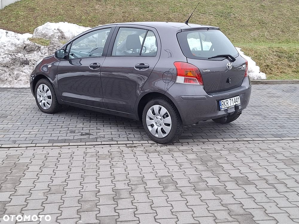 Toyota Yaris 1.0 VVT-i Sol - 5