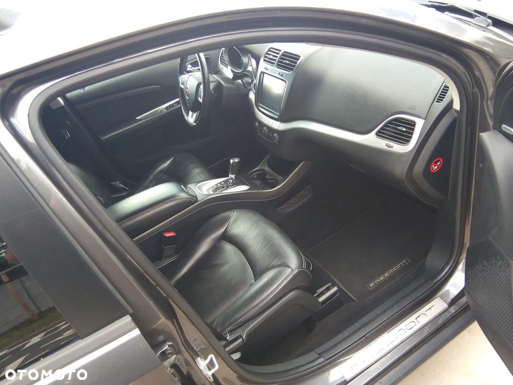 Fiat Freemont 2.0 Multijet 16V DPF Automatik Allrad Lounge - 30