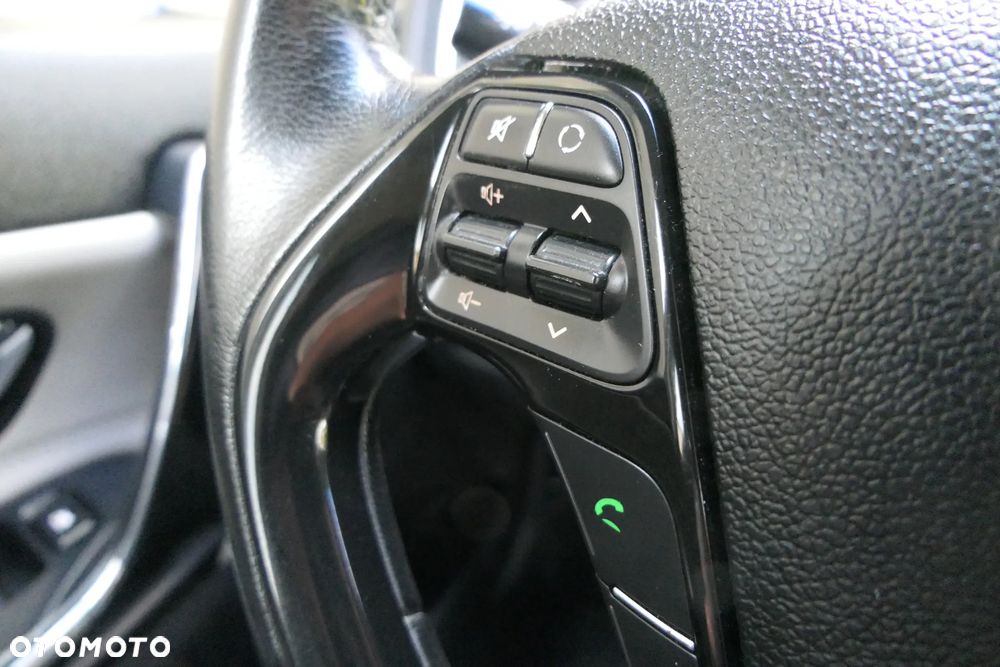 Kia Ceed 1.6 CRDi L - 22