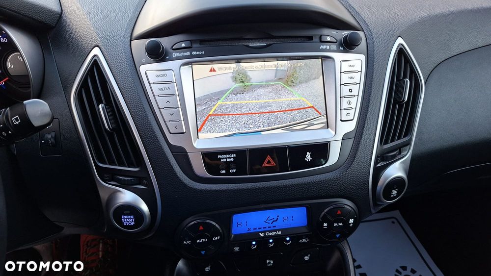 Hyundai ix35 1.6 2WD Fifa World Cup Edition - 20