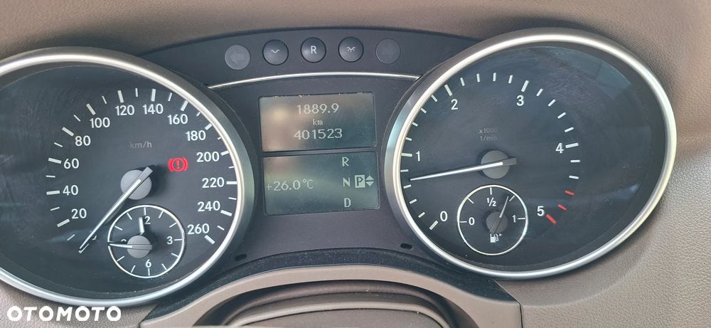 Mercedes-Benz ML 320 CDI 4-Matic - 12