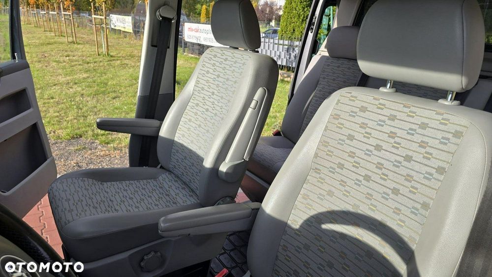 Volkswagen Transporter - 17