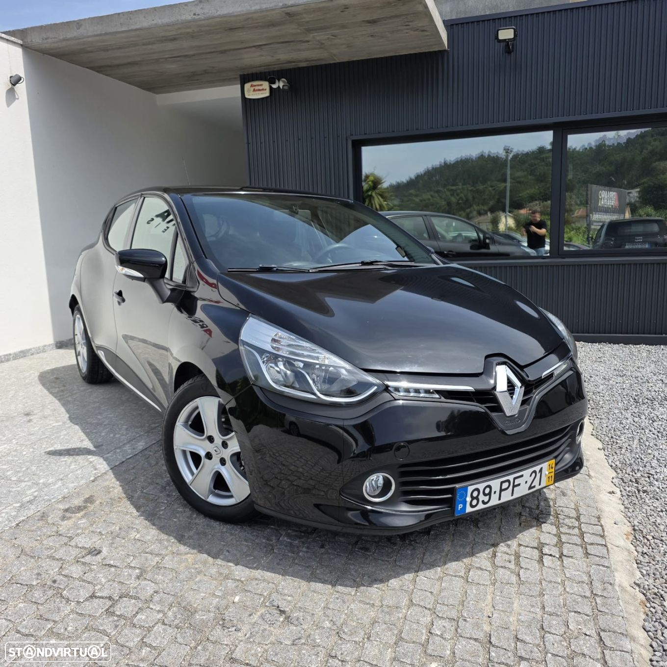 Renault Clio 0.9 TCE Dynamique S - 15