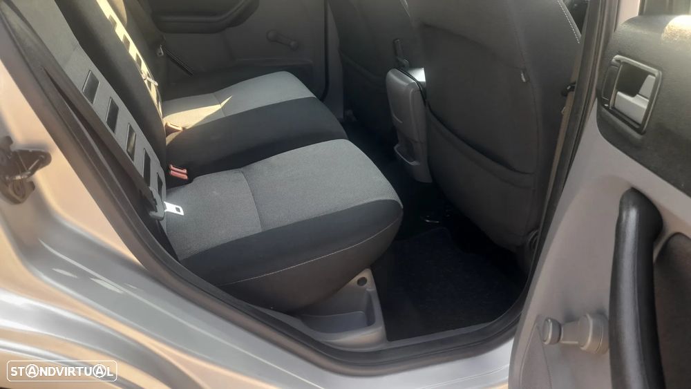 Ford Focus 1.6 TDCi Trend - 33