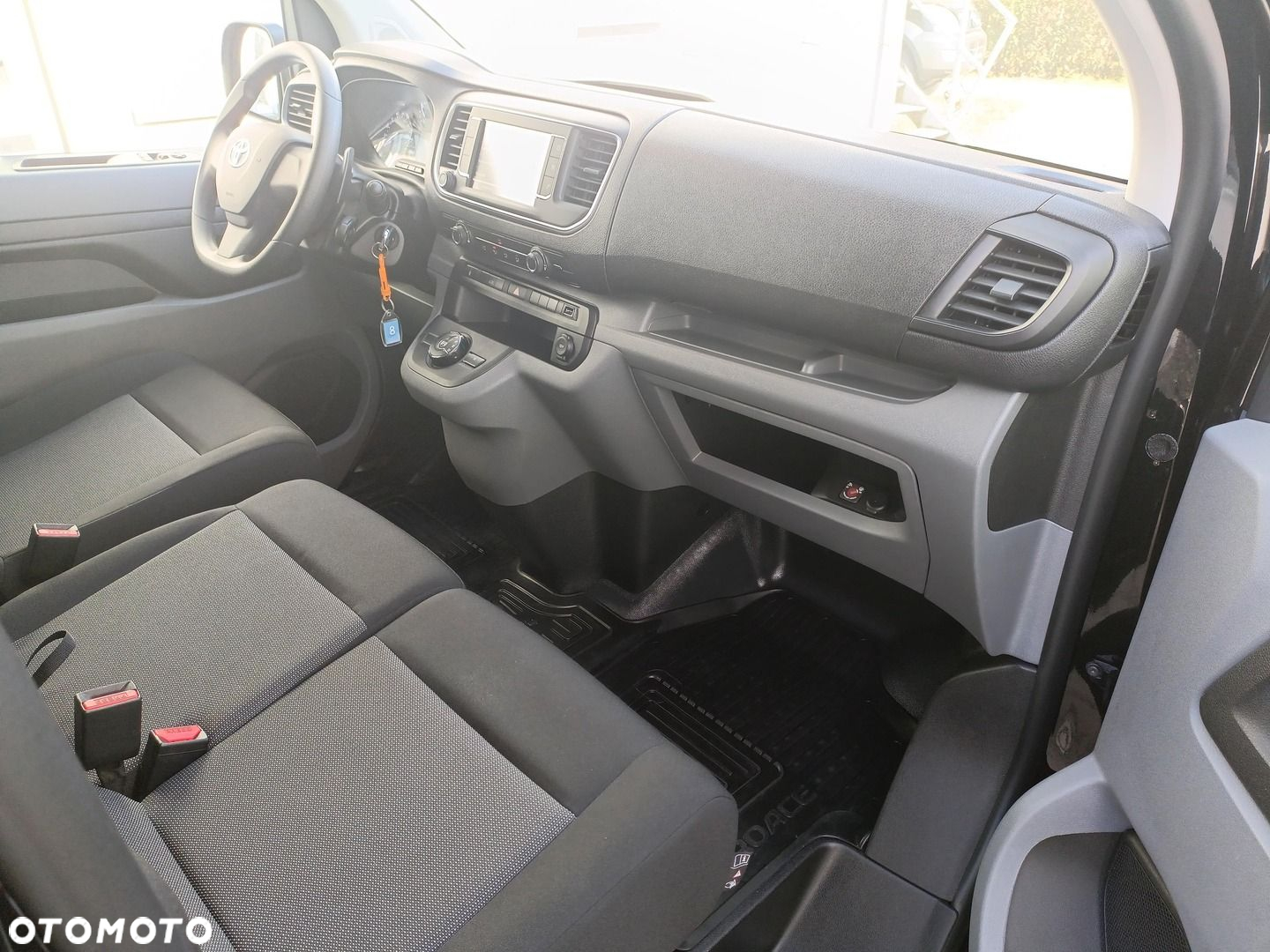 Toyota PROACE - 13