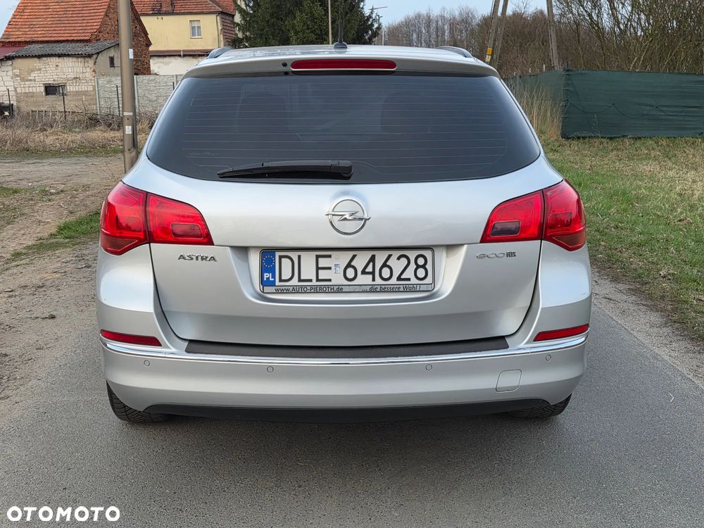 Opel Astra 1.4 Turbo Style - 8
