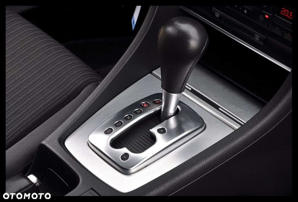 Audi A4 Avant 1.8 T multitronic - 35